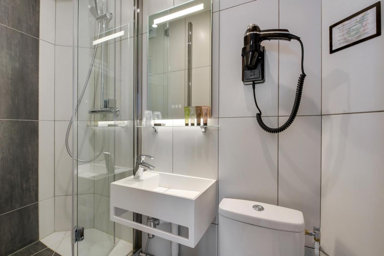 Hotel Riviera Elysees Париж Экстерьер фото