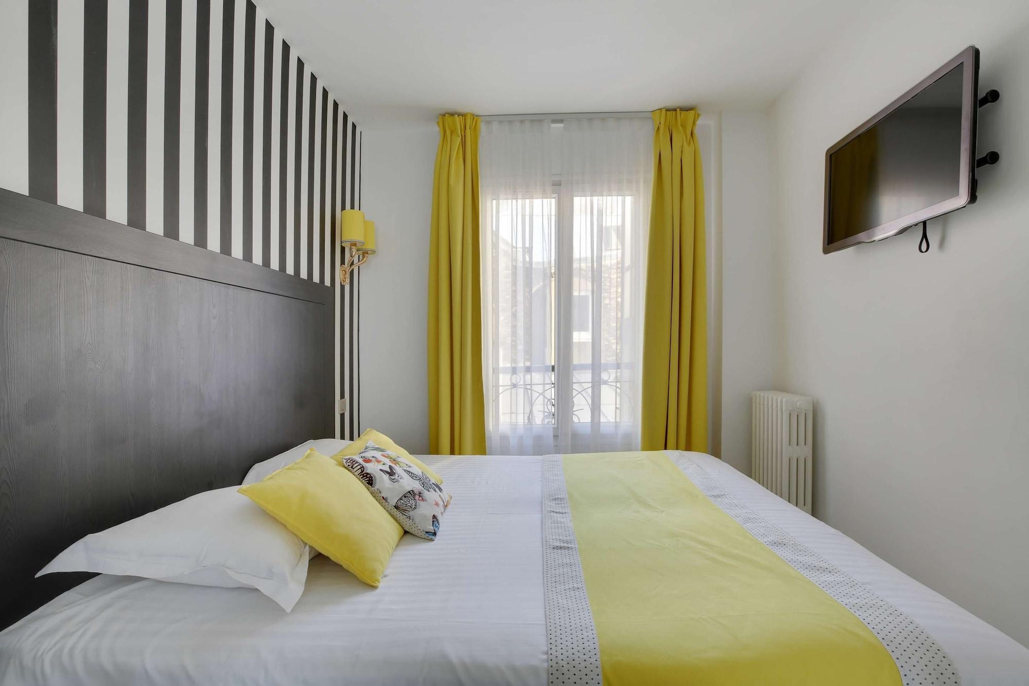 Hotel Riviera Elysees Париж Экстерьер фото