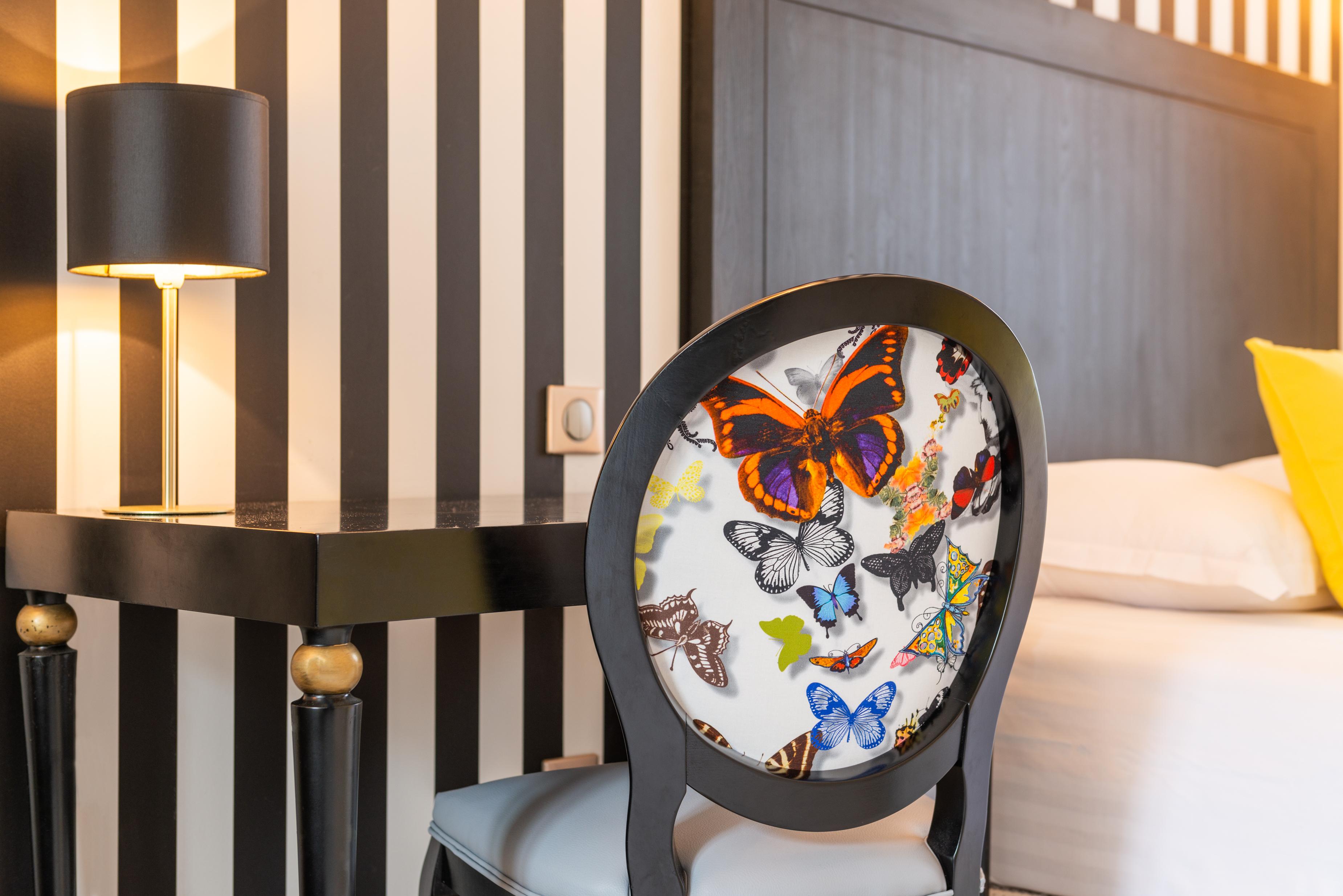 Hotel Riviera Elysees Париж Экстерьер фото